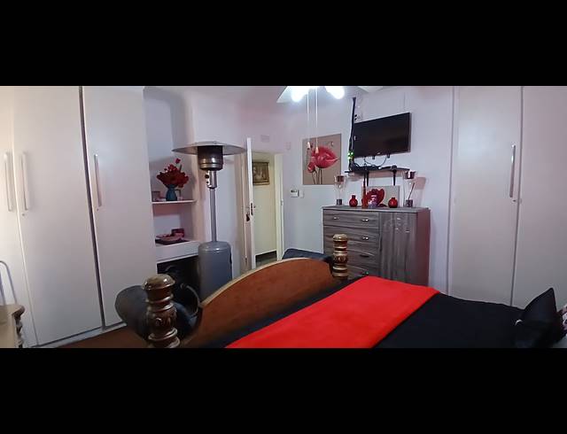 3 BEDROOM FREESTANDING FOR SALE IN REYNO RIDGE